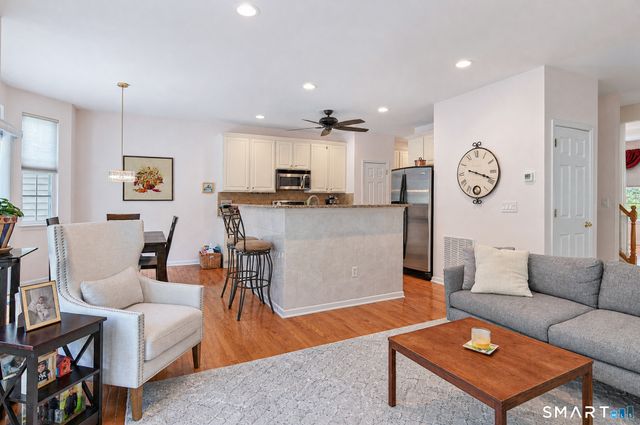 1 Cambridge Drive 1, Danbury, CT 06811