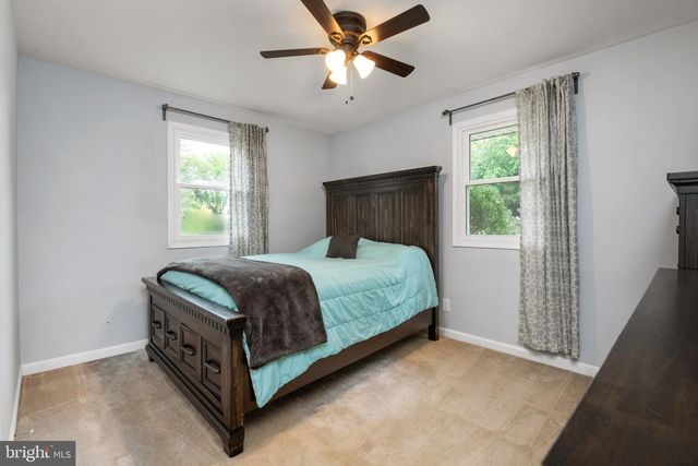 15 WELL ST, Huntingtown, MD 20639