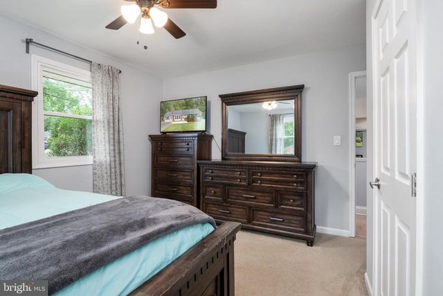 15 WELL ST, Huntingtown, MD 20639