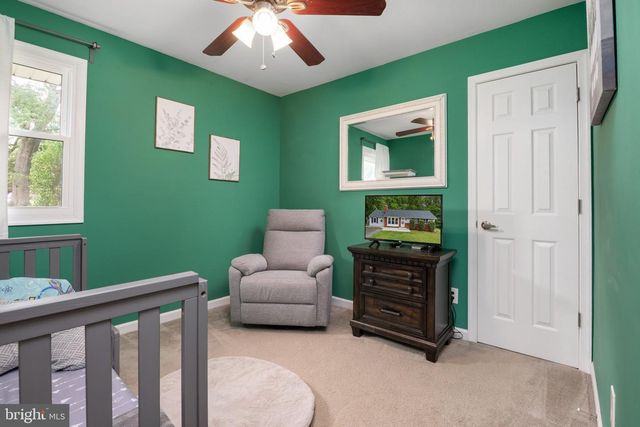 15 WELL ST, Huntingtown, MD 20639