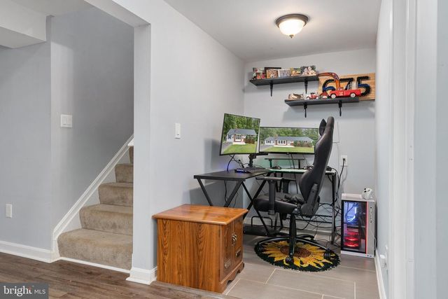 15 WELL ST, Huntingtown, MD 20639