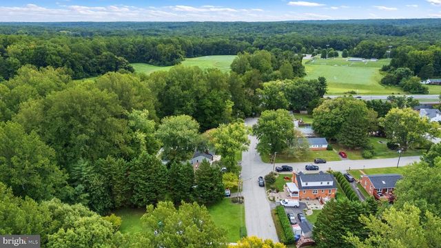 15 WELL ST, Huntingtown, MD 20639
