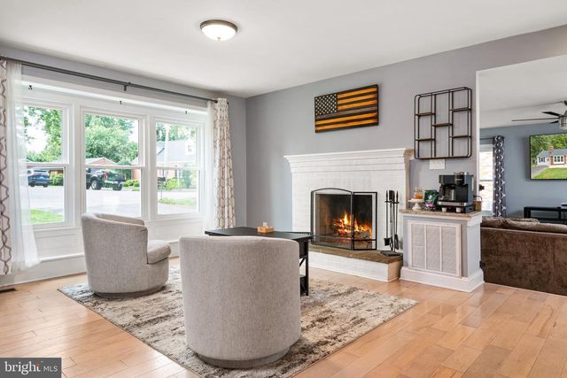 15 WELL ST, Huntingtown, MD 20639