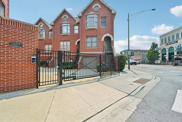 2243 N GREENVIEW Avenue D, Chicago, IL 60614