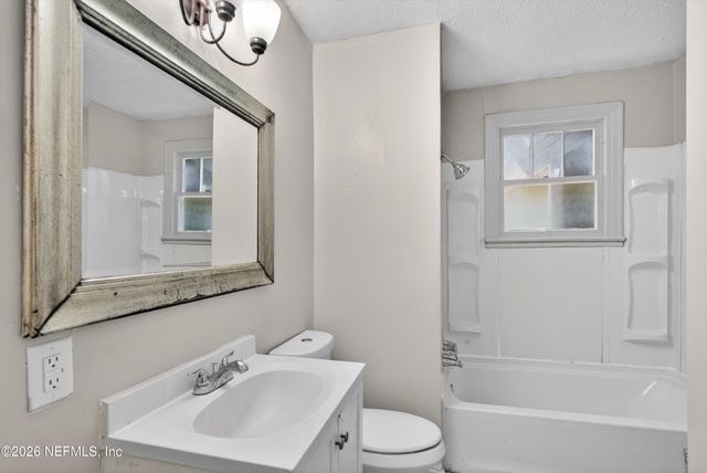385 DURAY Court, Jacksonville, FL 32208