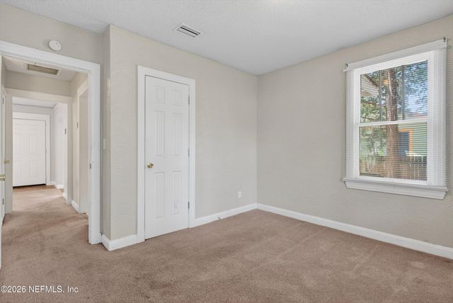 385 DURAY Court, Jacksonville, FL 32208