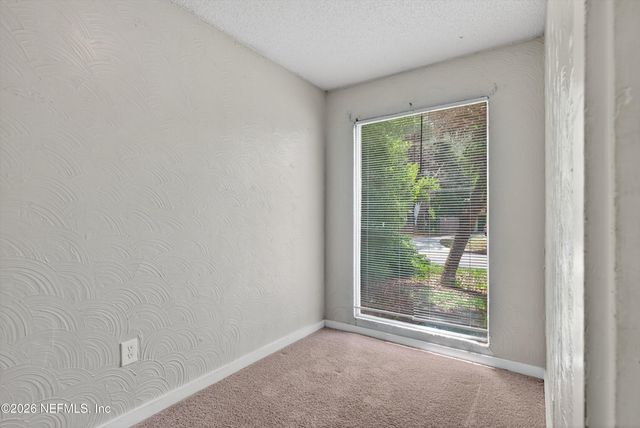 385 DURAY Court, Jacksonville, FL 32208