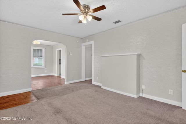 385 DURAY Court, Jacksonville, FL 32208
