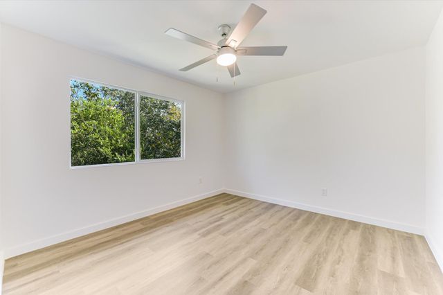 3703 Harmon Ave 103, Austin, TX 78705
