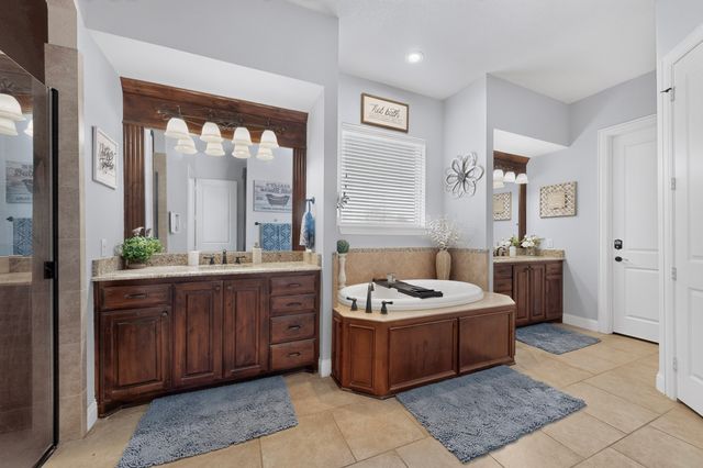 5020 Lindy Court, Midlothian, TX 76065