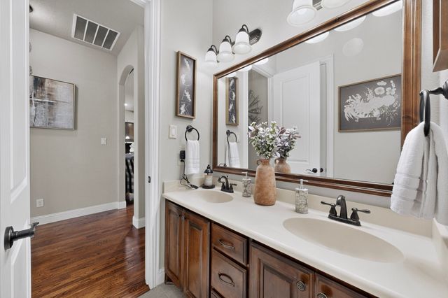 5020 Lindy Court, Midlothian, TX 76065