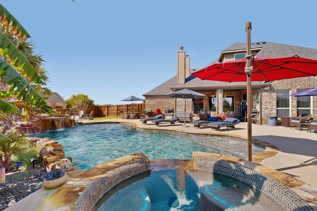 5020 Lindy Court, Midlothian, TX 76065