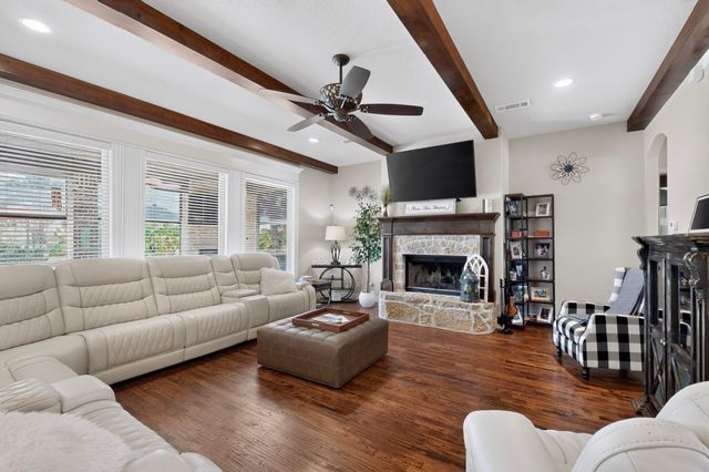 5020 Lindy Court, Midlothian, TX 76065