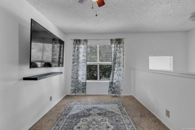 8218 Laurel Bnd, San Antonio, TX 78250