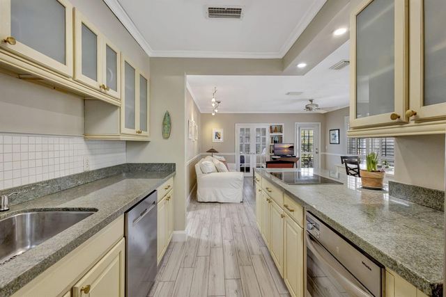 2940 SE Treasure Island Road, Port St. Lucie, FL 34952