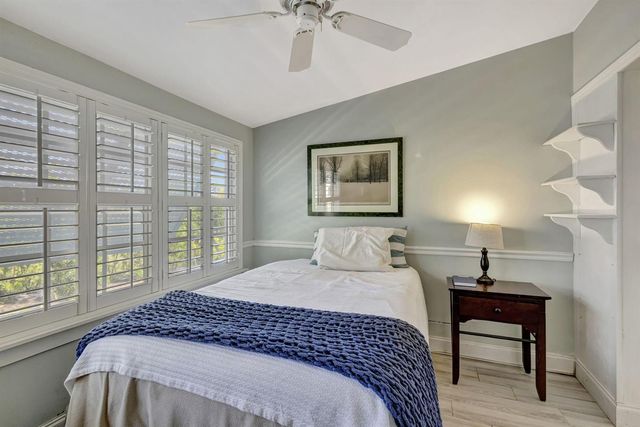 2940 SE Treasure Island Road, Port St. Lucie, FL 34952