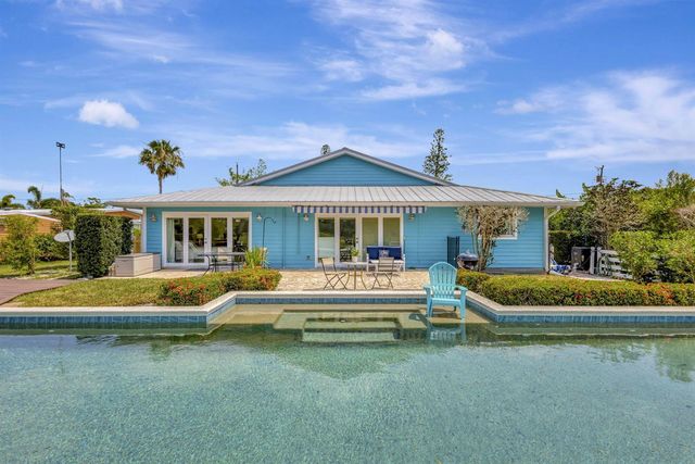 2940 SE Treasure Island Road, Port St. Lucie, FL 34952