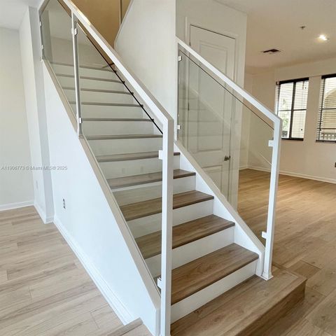 3020 NW 125th Ave 304, Sunrise, FL 33323