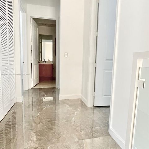 3020 NW 125th Ave 304, Sunrise, FL 33323