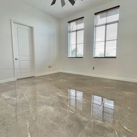 3020 NW 125th Ave 304, Sunrise, FL 33323