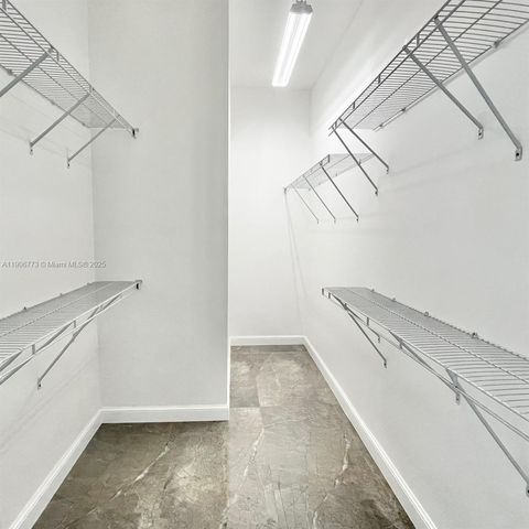 3020 NW 125th Ave 304, Sunrise, FL 33323