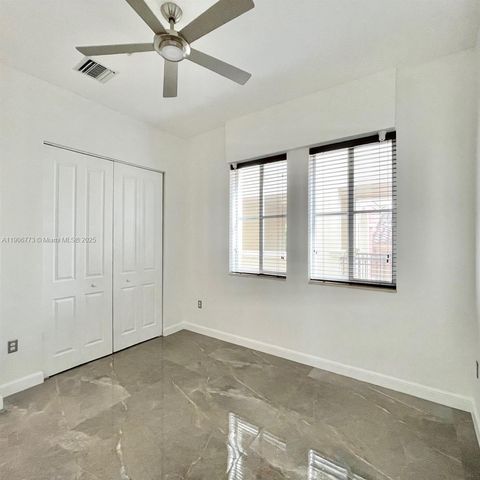 3020 NW 125th Ave 304, Sunrise, FL 33323