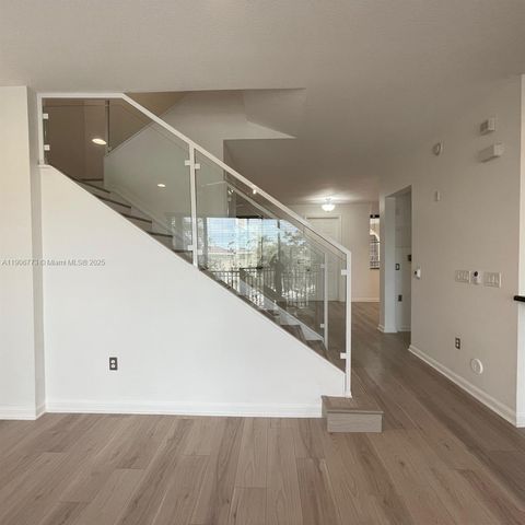 3020 NW 125th Ave 304, Sunrise, FL 33323