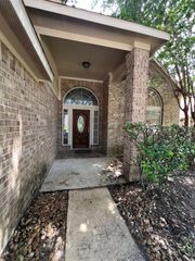 10118 Barr Lake Drive, Houston, TX 77095