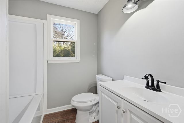 310 Airport Road, Athens, GA 30605