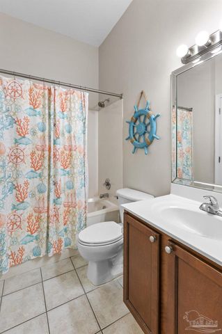 8577 Gulf Blvd 105, Navarre Beach, FL 32566