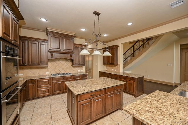 5327 Sloan Falls Court, Sugar Land, TX 77479