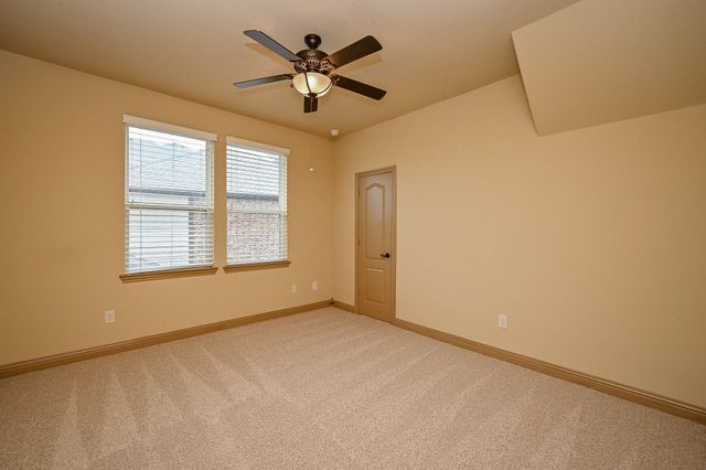 5327 Sloan Falls Court, Sugar Land, TX 77479