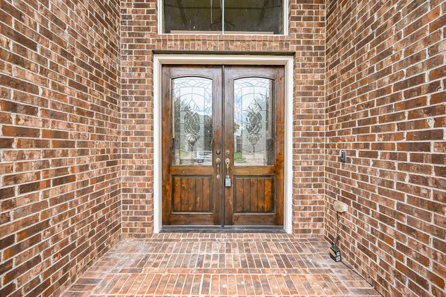 5327 Sloan Falls Court, Sugar Land, TX 77479