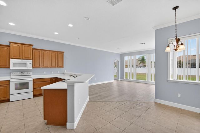 258 TERRANOVA BOULEVARD, Winter Haven, FL 33884