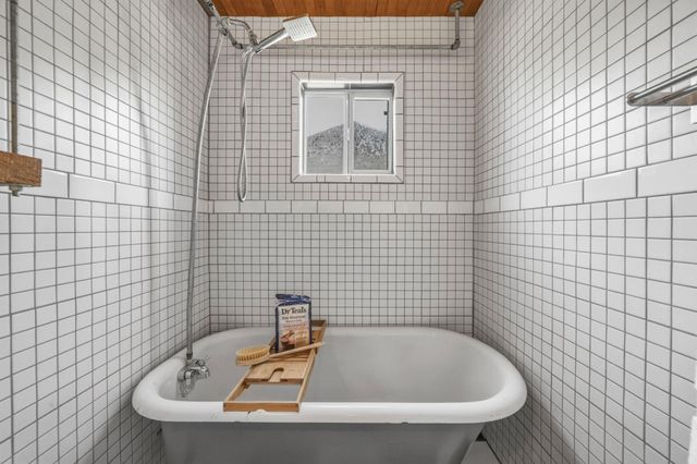 4806 Santa Anna ST, Austin, TX 78721