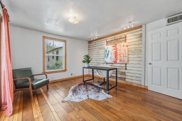 4806 Santa Anna ST, Austin, TX 78721