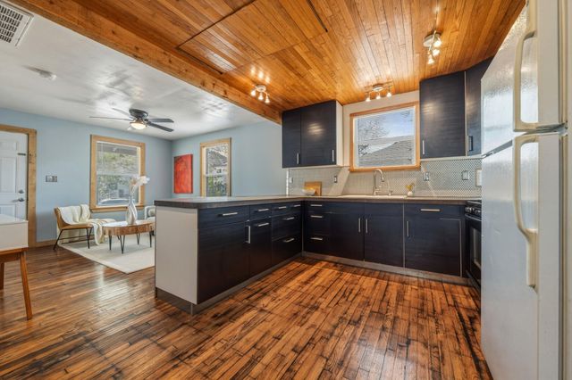 4806 Santa Anna ST, Austin, TX 78721