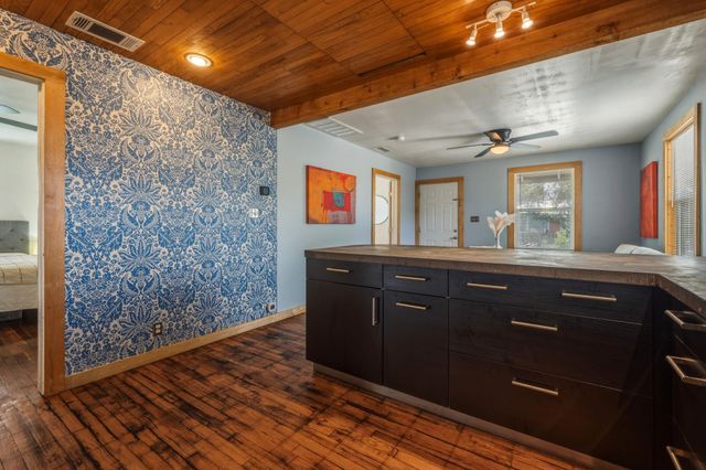 4806 Santa Anna ST, Austin, TX 78721