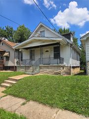 4065 Schiller Place, St Louis, MO 63116