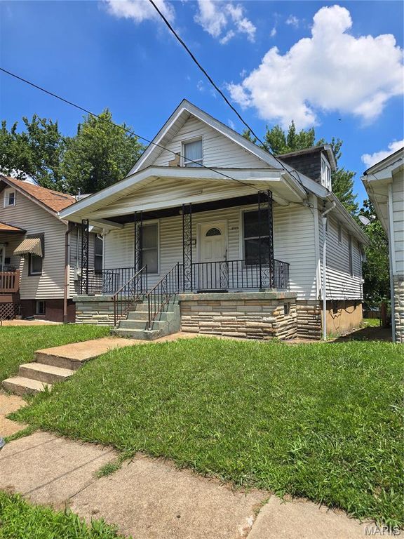 4065 Schiller Place, St Louis, MO 63116
