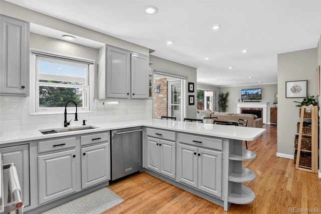 2586 S Eaton Place, Lakewood, CO 80227