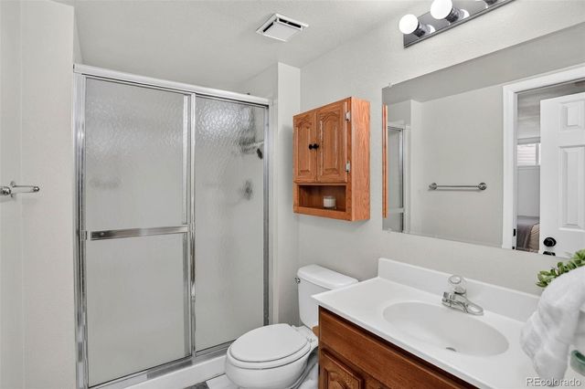 2586 S Eaton Place, Lakewood, CO 80227