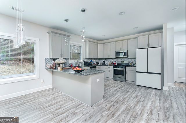 5659 Eternal Drive, South Fulton, GA 30349