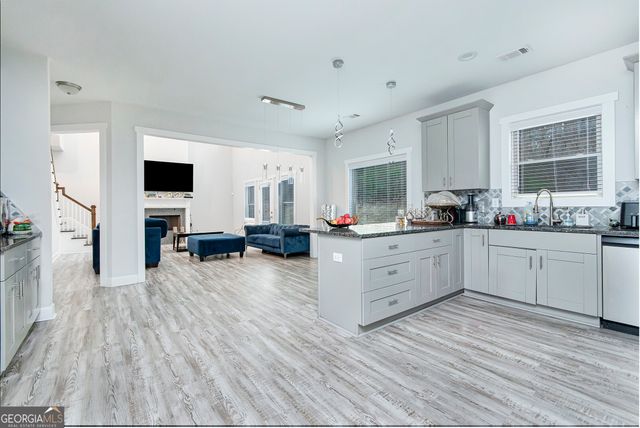 5659 Eternal Drive, South Fulton, GA 30349