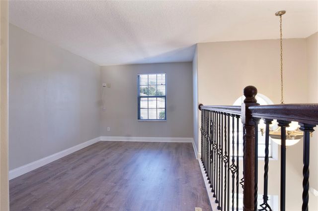 10216 OAK CREST ROAD, Orlando, FL 32829