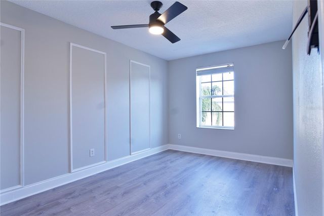 10216 OAK CREST ROAD, Orlando, FL 32829