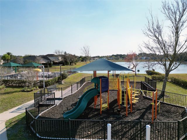 10216 OAK CREST ROAD, Orlando, FL 32829