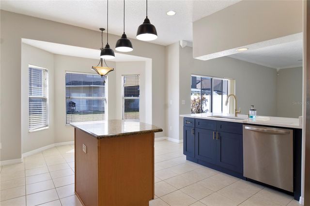 10216 OAK CREST ROAD, Orlando, FL 32829