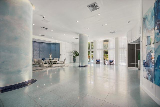 18800 NE 29th Avenue 704, Aventura, FL 33180