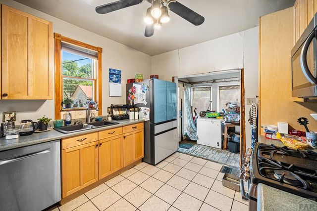 1914 N Elizabeth St, Pueblo, CO 81003